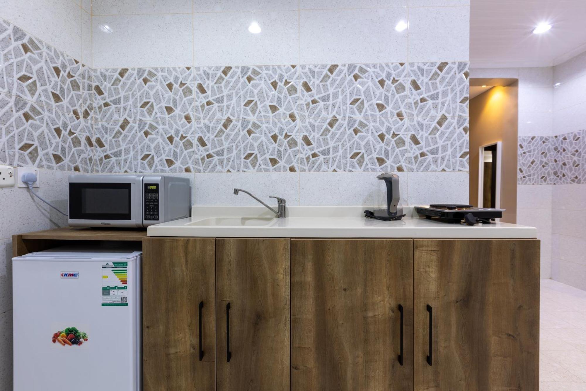Al-Jamwaut A - Nozol Noor 5 Apartment Medina Exterior photo